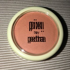 Pixie blush